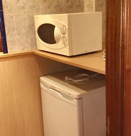 Apartamentos Ferrol شقة *